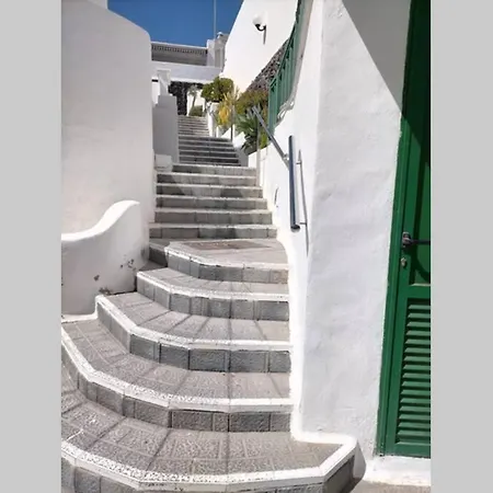 Wonderful Sea View In Apartment Puerto del Carmen (Lanzarote)