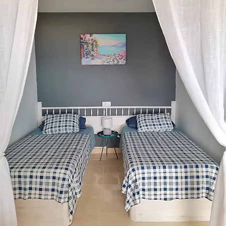 Апартаменты Wonderful Sea View In